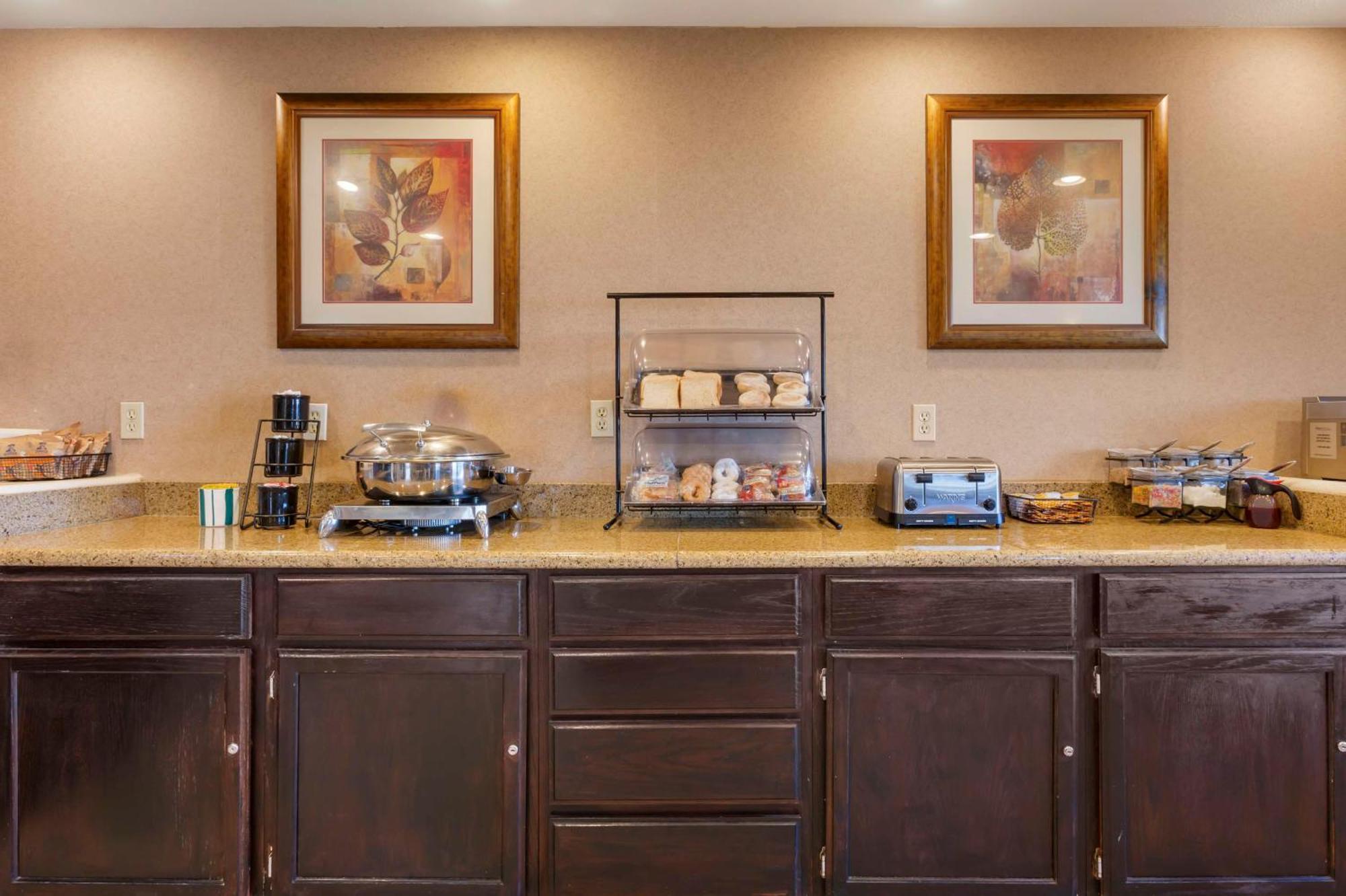 Best Western Desert Inn Safford Exterior photo